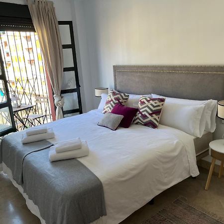 Amador Apartamento Familiar Centro Parking Amador De Los Rios Sevilla Bagian luar foto